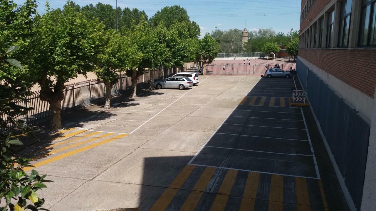 Centro San Viator Hostel Valladolid Kültér fotó