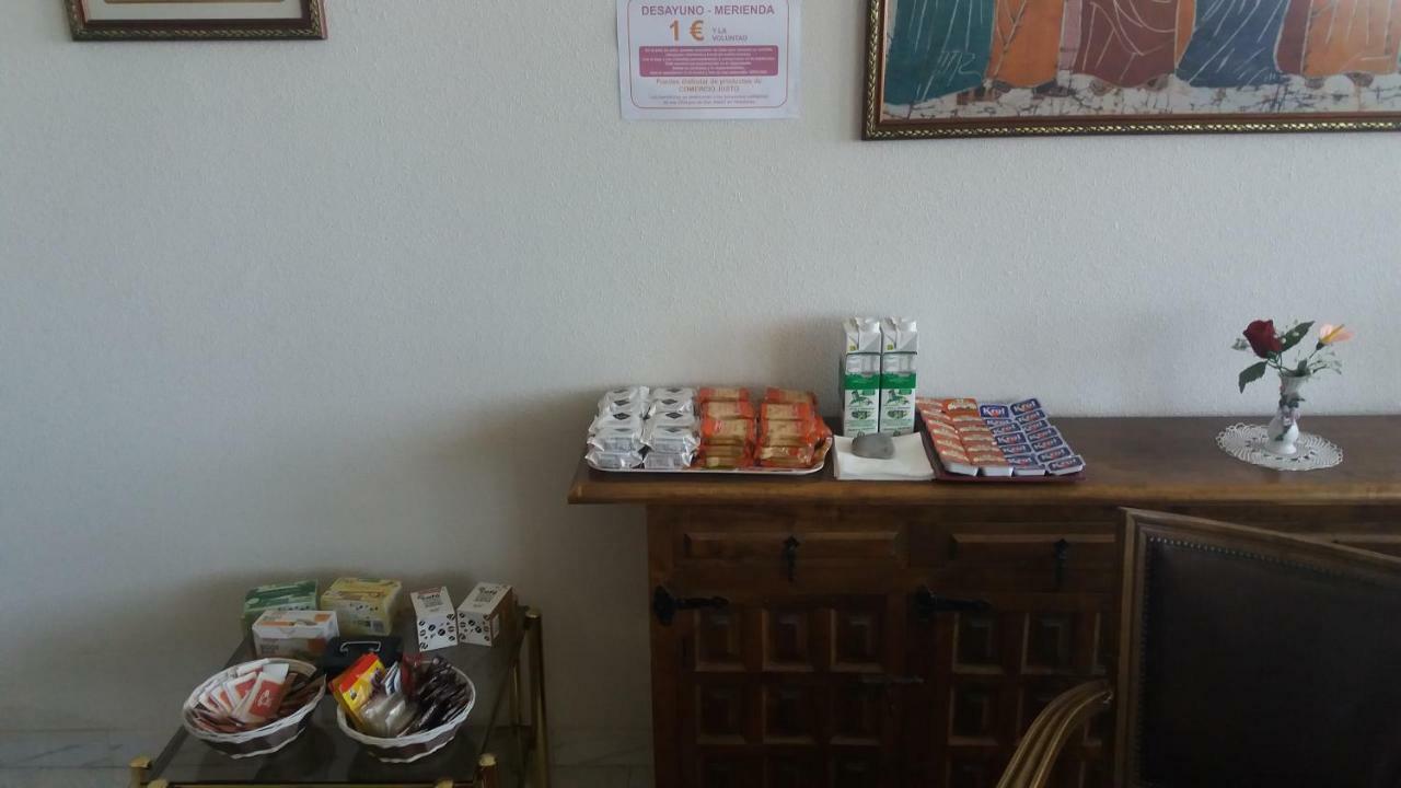 Centro San Viator Hostel Valladolid Kültér fotó