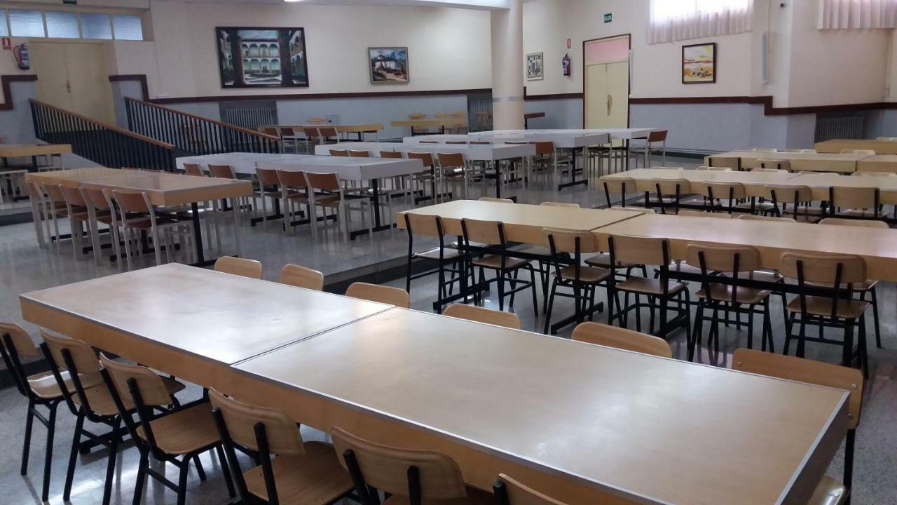Centro San Viator Hostel Valladolid Kültér fotó