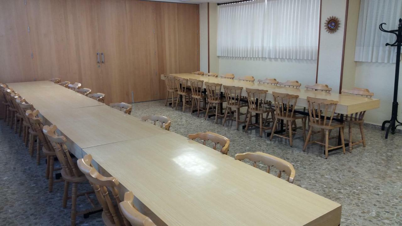 Centro San Viator Hostel Valladolid Kültér fotó